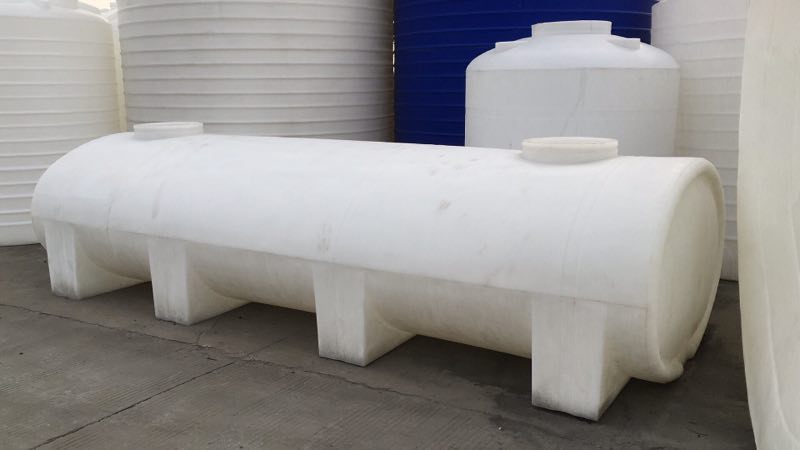 臥式儲(chǔ)罐儲(chǔ)存罐廠家直銷(xiāo)規(guī)格齊全