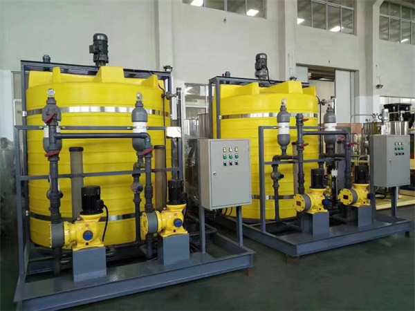 黃色塑料加藥箱生產加工