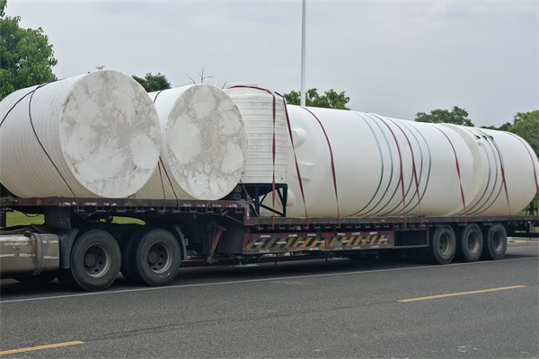 臥式塑料儲存罐定義與應(yīng)用場景介紹