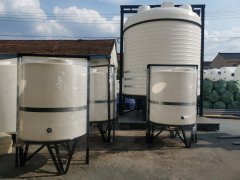 慈溪20噸錐底塑料水箱廠家直銷(xiāo)